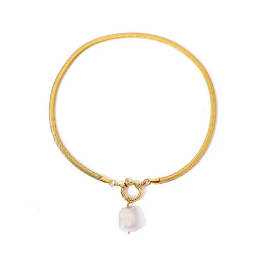 Gold freshwater pearl necklace