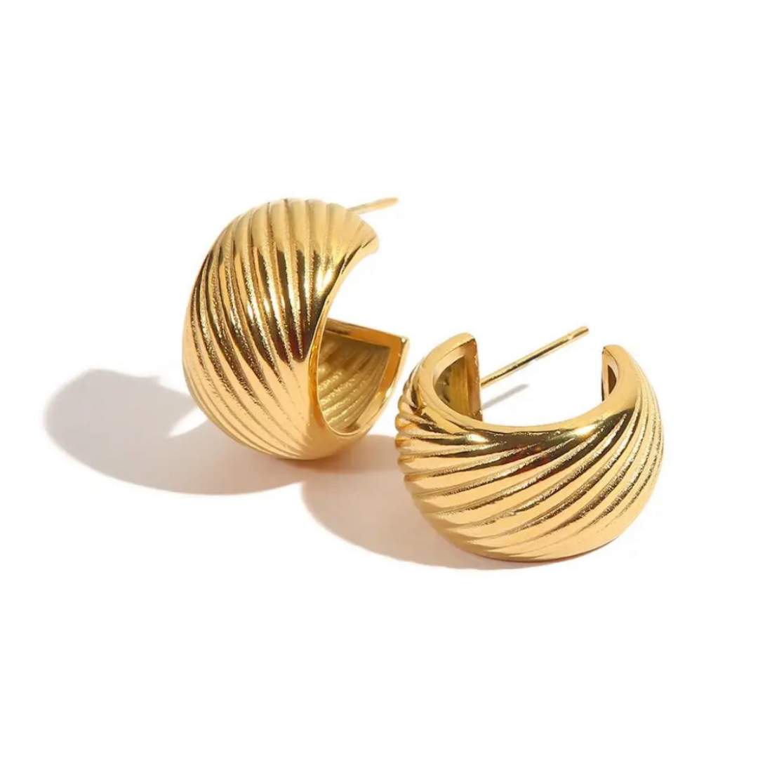 Vintage style thick gold hoop earrings - 18k gold plated